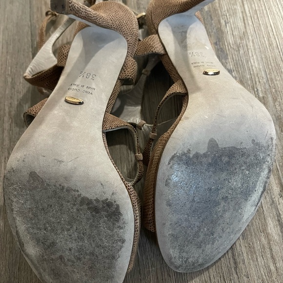 Sergio Rossi cut out T strap heels - Picture 5 of 5